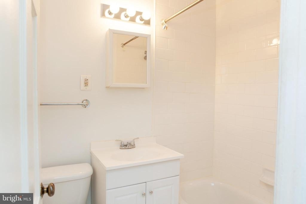 1712 W Abingdon Drive - Photo 17