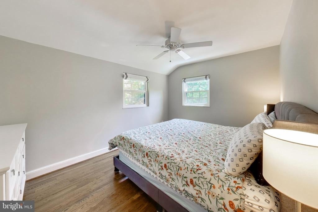 6100 27th Street N - Photo 11