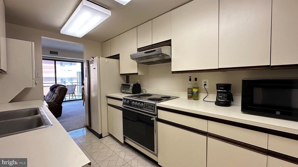 1530 Key Boulevard - Photo 12