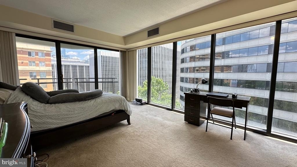1530 Key Boulevard - Photo 14