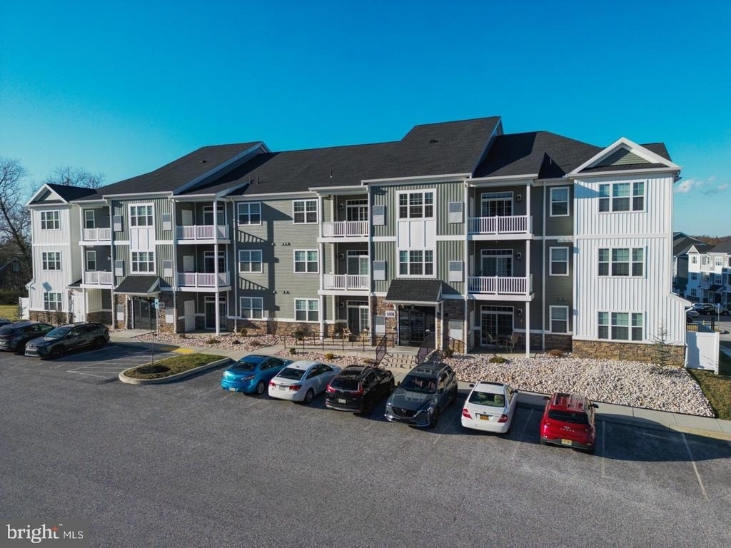 1003 Admiral Lane - Photo 35