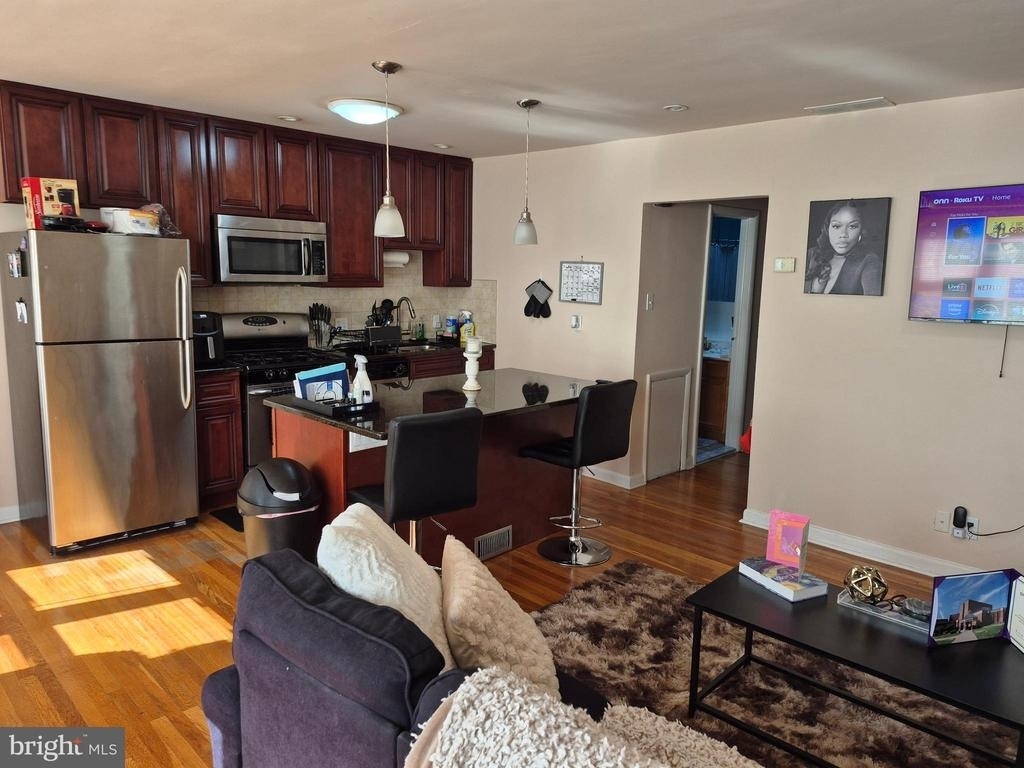 7254 Mansfield Avenue - Photo 6