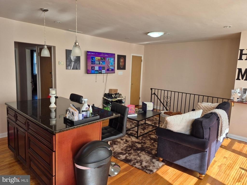 7254 Mansfield Avenue - Photo 4