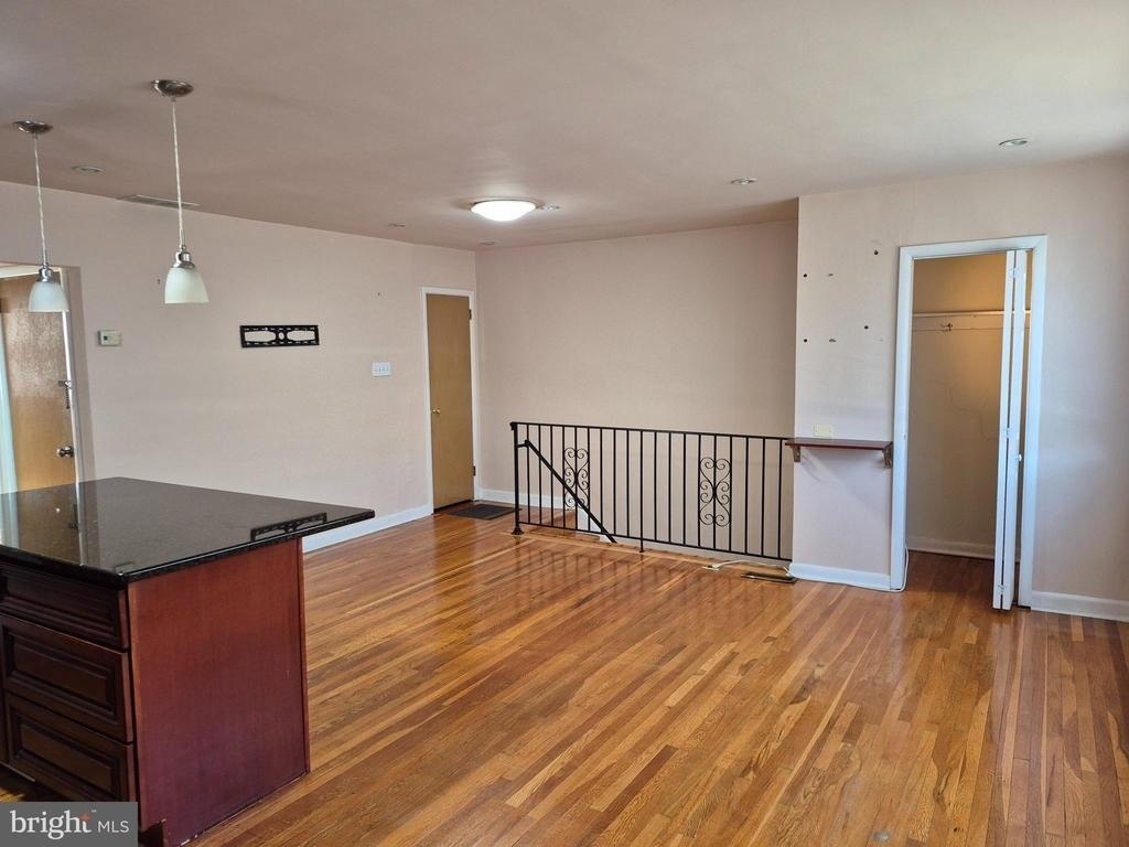 7254 Mansfield Avenue - Photo 12