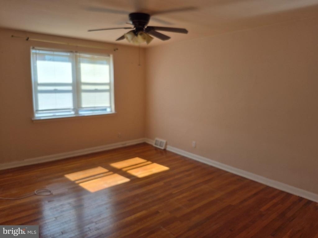 7254 Mansfield Avenue - Photo 18