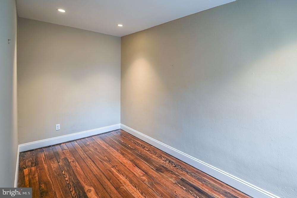 1523 S Clarion Street - Photo 11