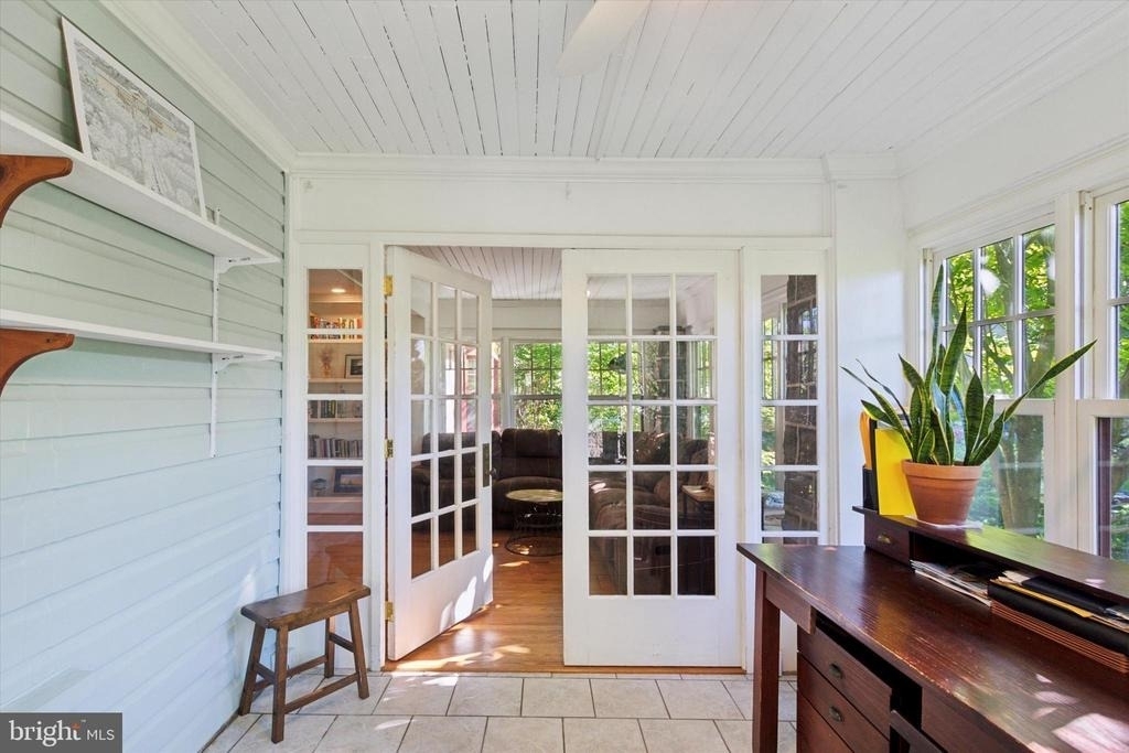 626 Lakeside Avenue - Photo 5