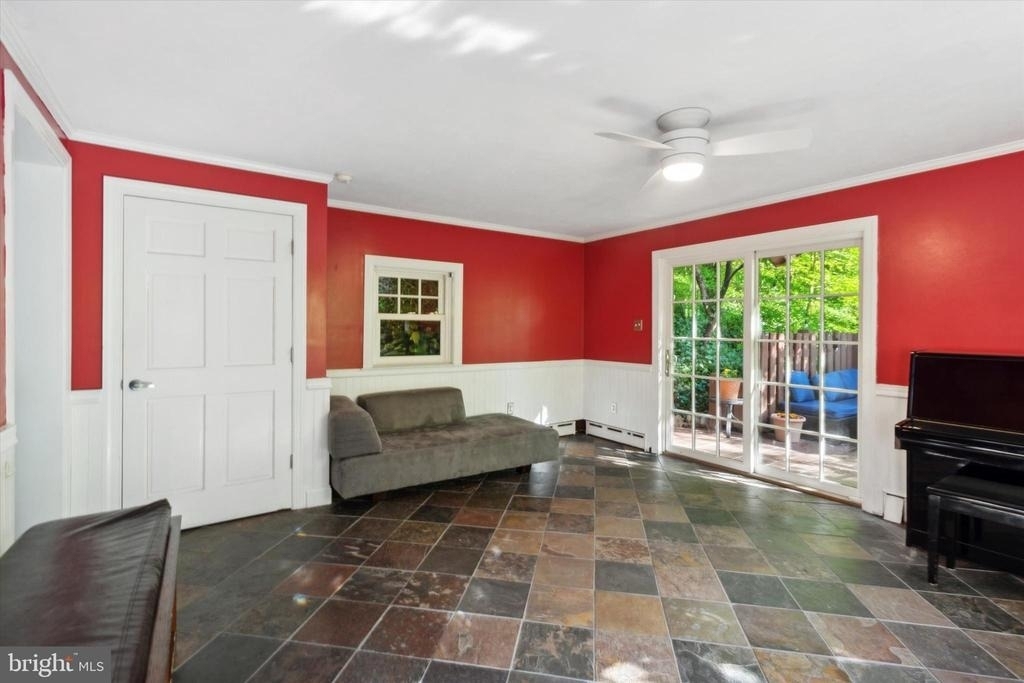 626 Lakeside Avenue - Photo 18