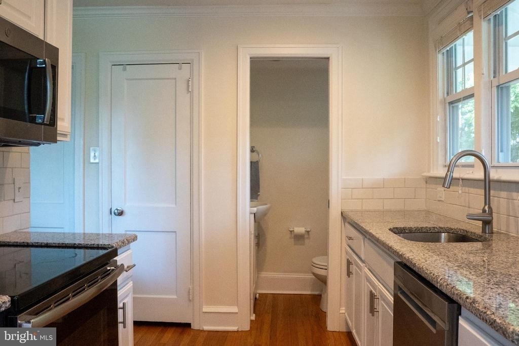 2709 Oakford Road - Photo 9