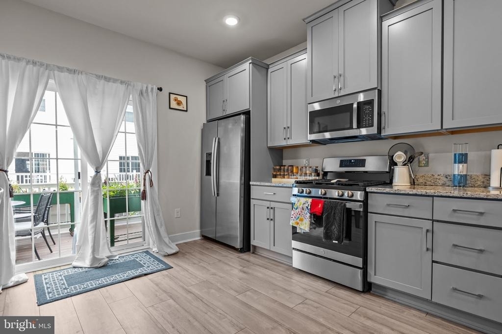 108 Annapolis Street - Photo 8