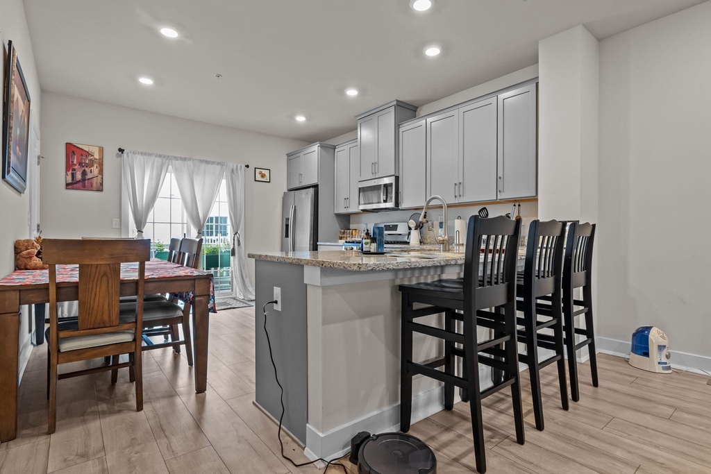 108 Annapolis Street - Photo 6