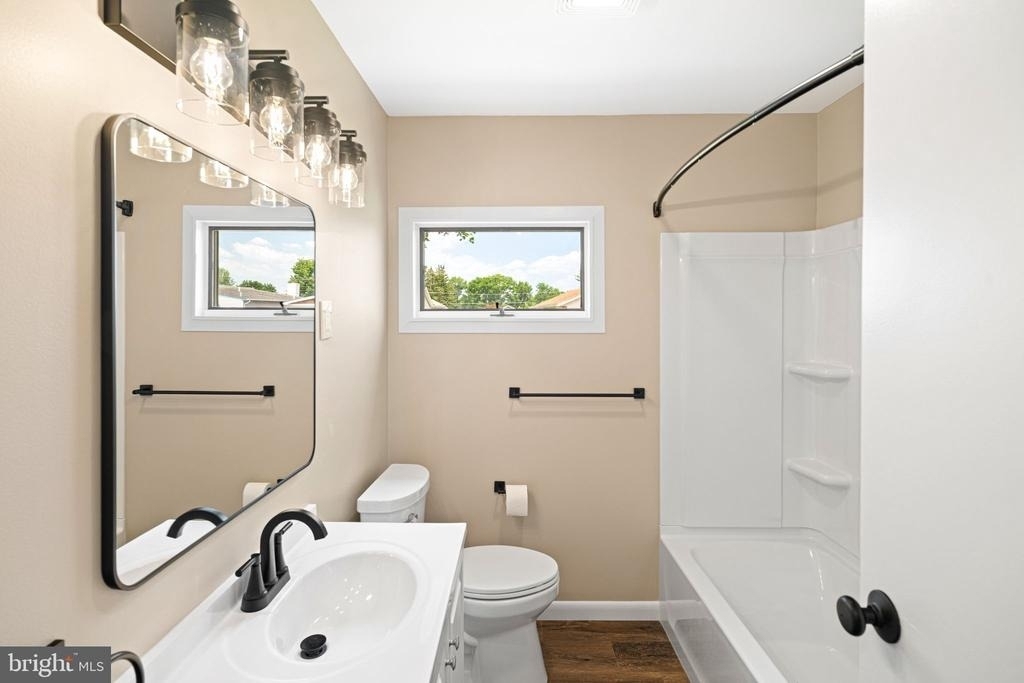 224 Suffolk Road - Photo 11