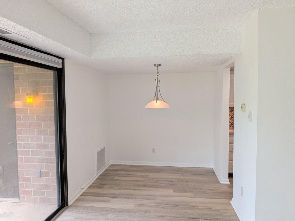 34 Hermitage Drive - Photo 9