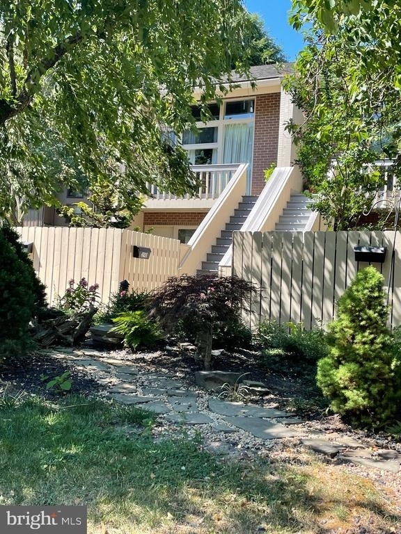 29 Oscar Hammerstein Way - Photo 2