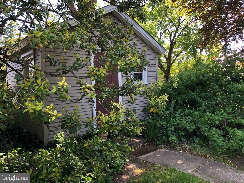 171 N River Drive - Photo 15