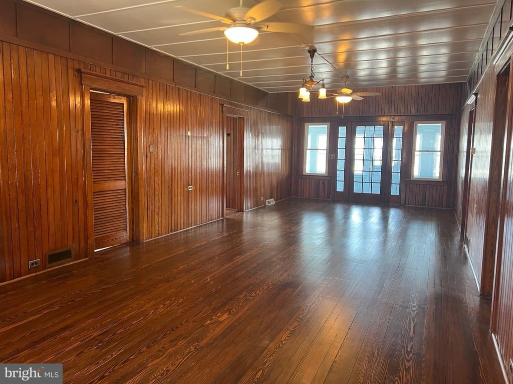 171 N River Drive - Photo 3