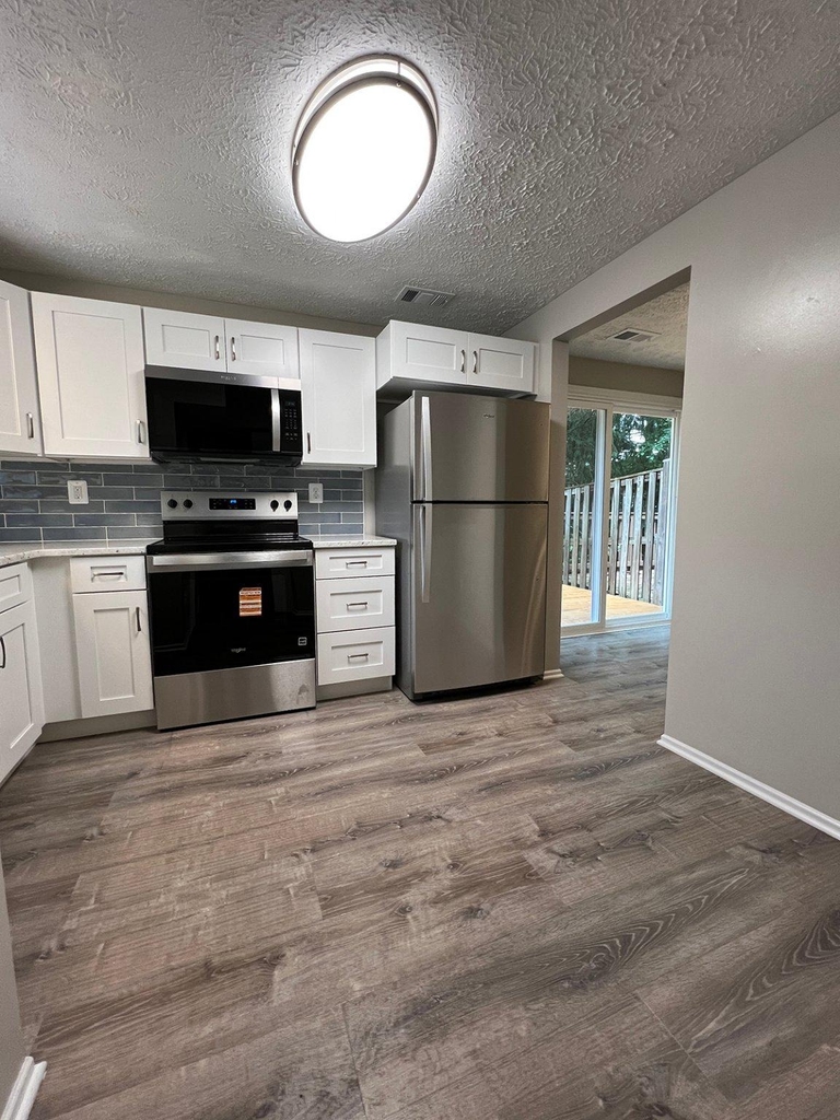 16337 Pewter Lane - Photo 3