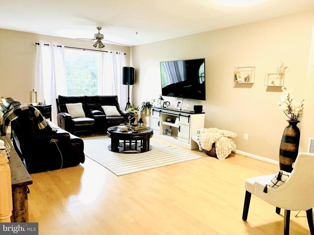 13853 Bailiwick Terrace - Photo 5