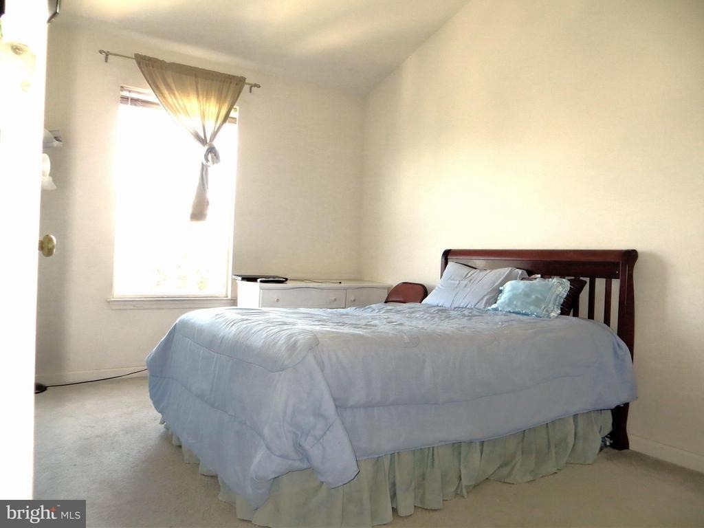 13853 Bailiwick Terrace - Photo 8