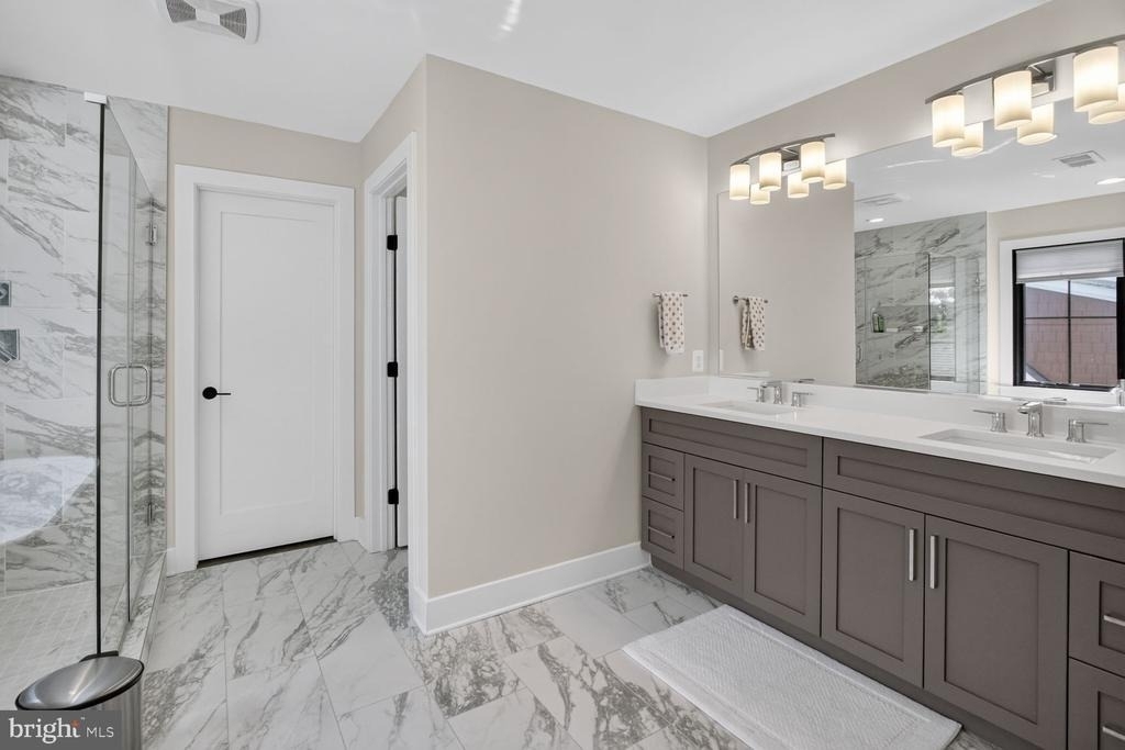 6106 Swansea Street - Photo 19