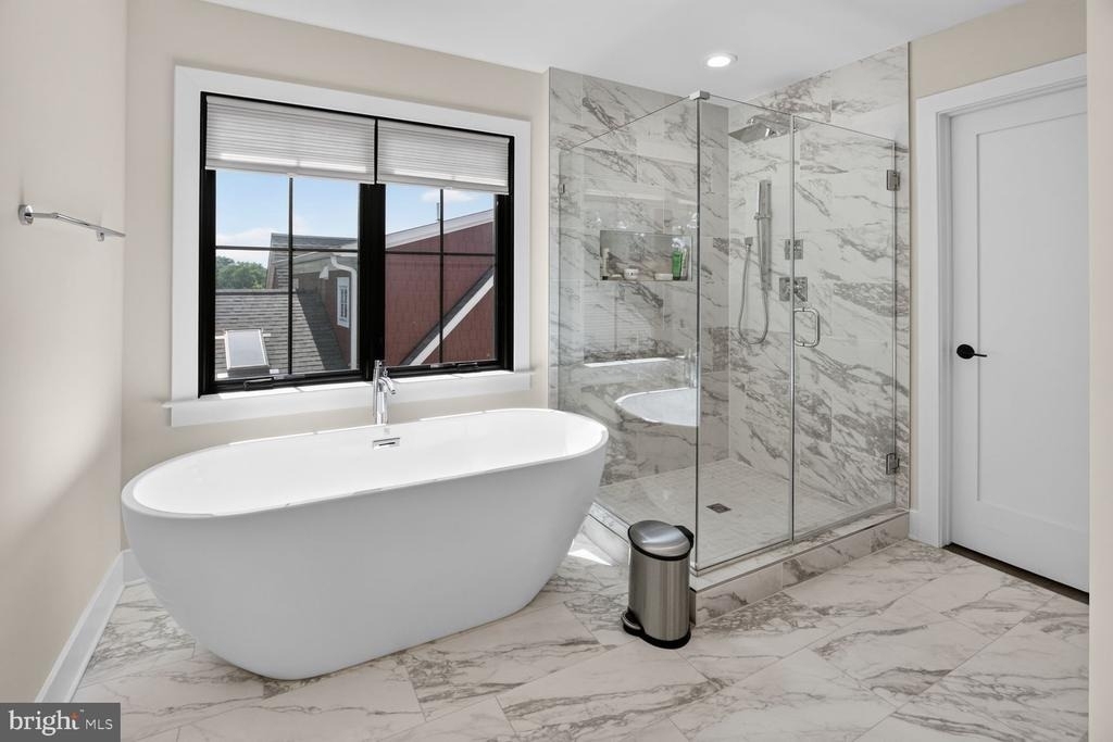 6106 Swansea Street - Photo 20