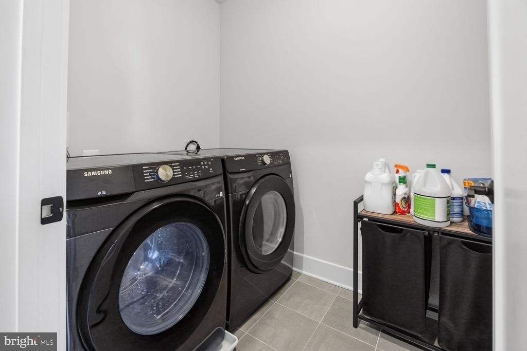 6106 Swansea Street - Photo 27