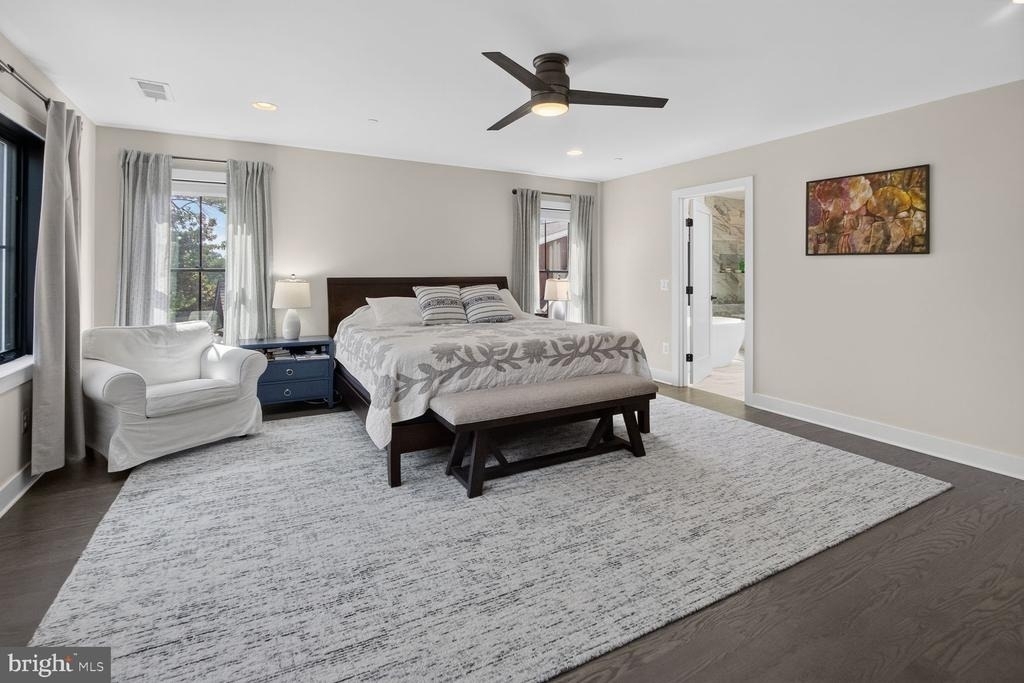 6106 Swansea Street - Photo 16
