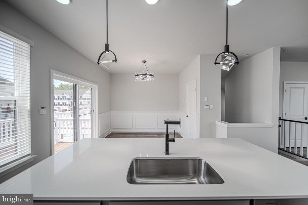 442 Whirl Lane - Photo 5