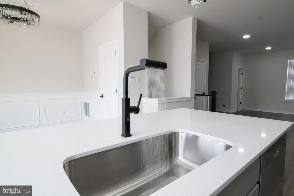 442 Whirl Lane - Photo 10