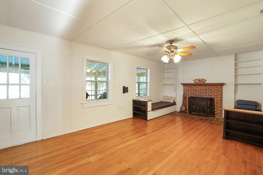 11260 Acker Rd - Photo 5