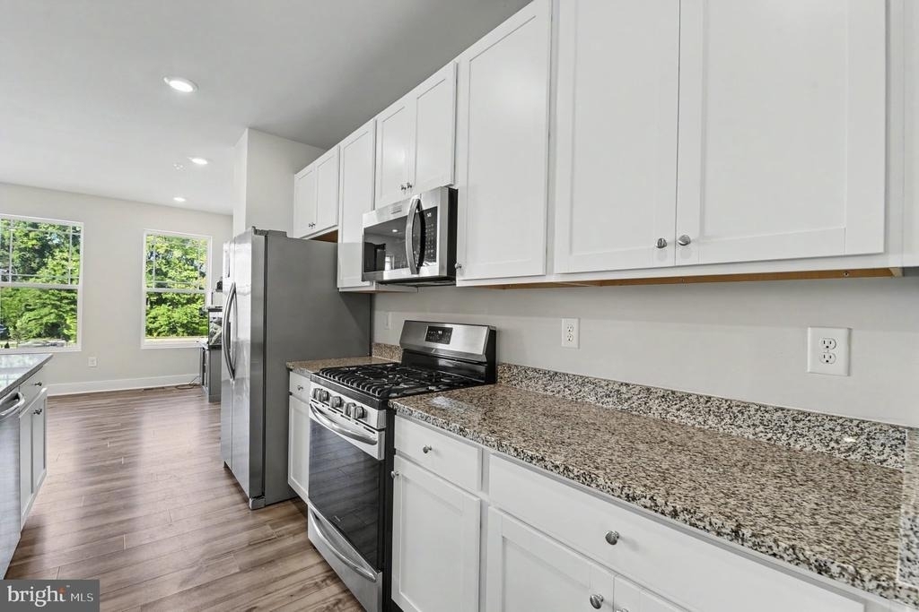 238 Waterstone Rd - Photo 14