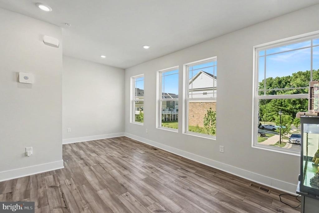 238 Waterstone Rd - Photo 11