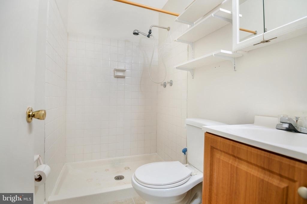 1055 Cedar Ridge Court - Photo 9
