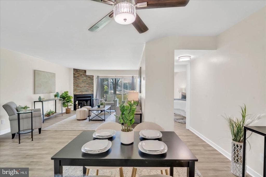 7036 Harbour Village Court - Photo 4