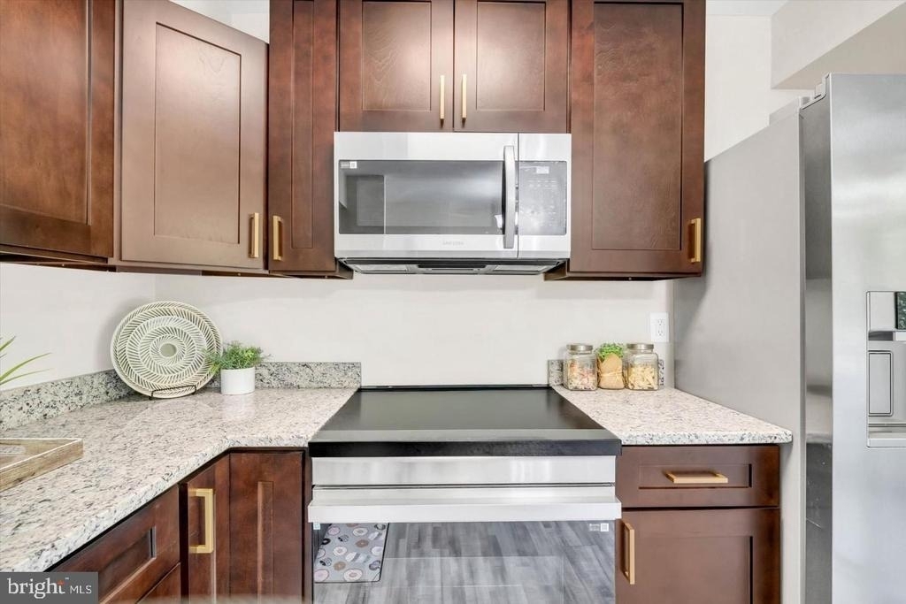 7036 Harbour Village Court - Photo 12