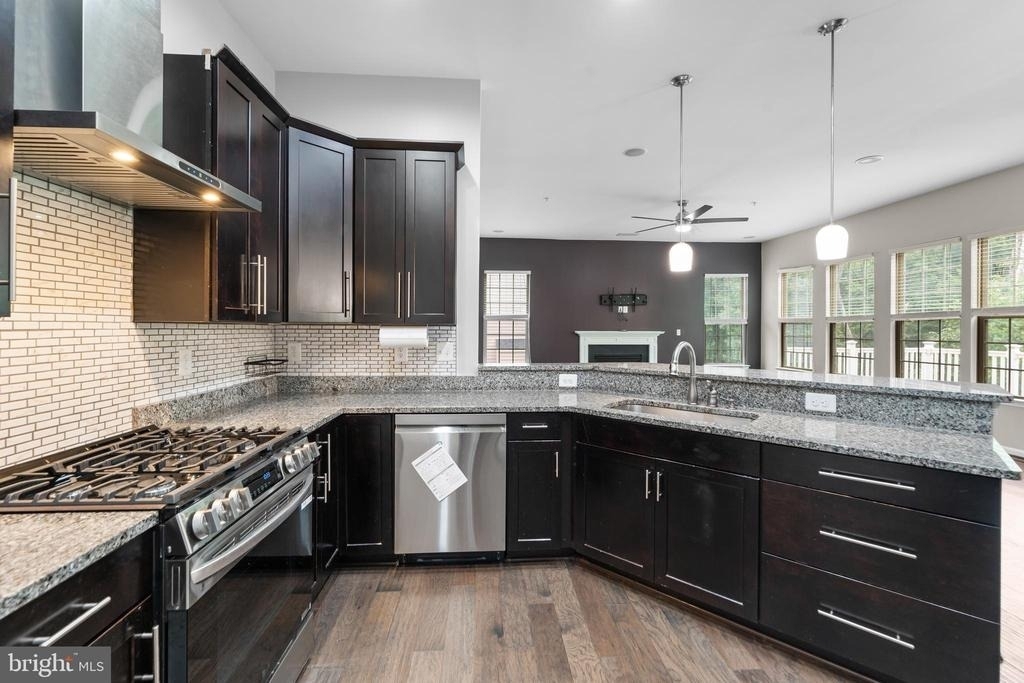 7570 Arundel Woods Drive - Photo 31