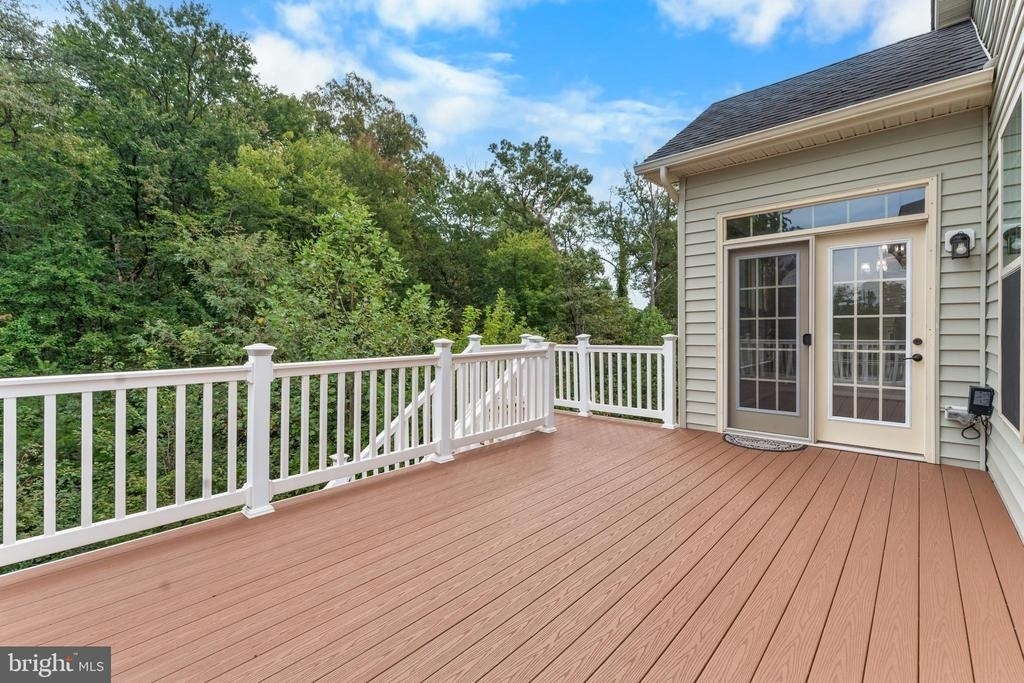 7570 Arundel Woods Drive - Photo 11