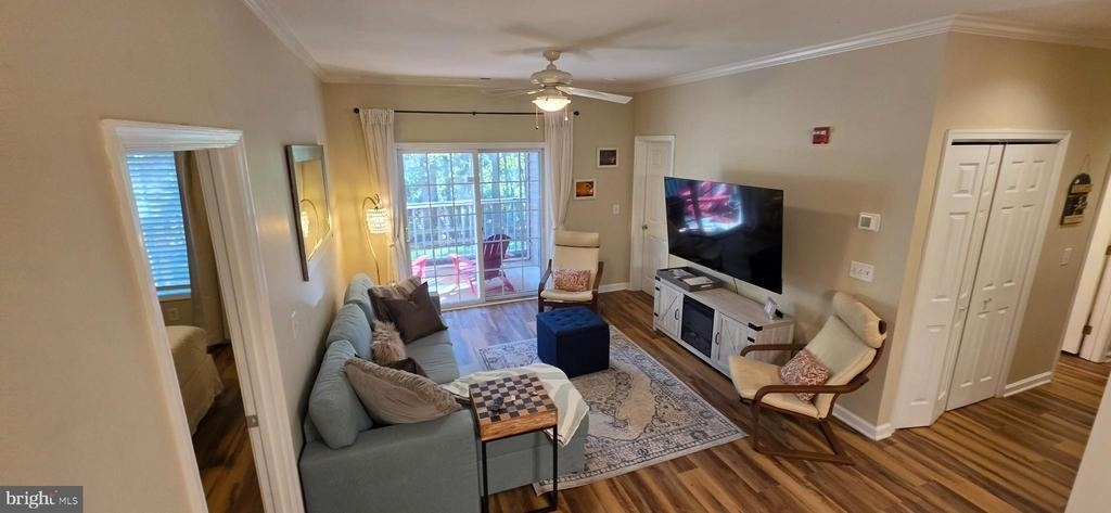 400 Cascade Lane - Photo 1