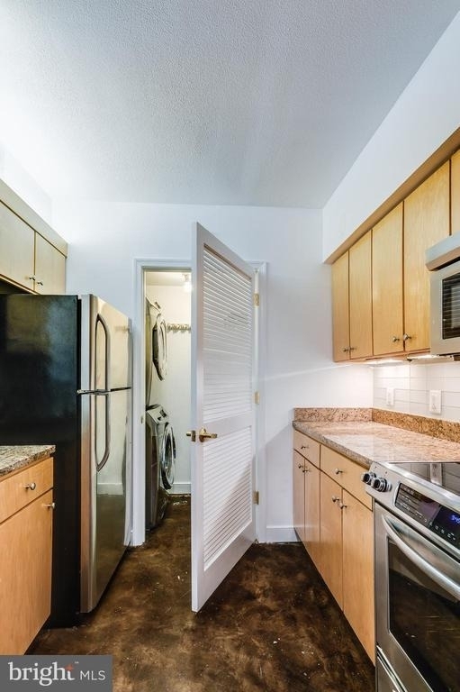 631 D Street Nw - Photo 7