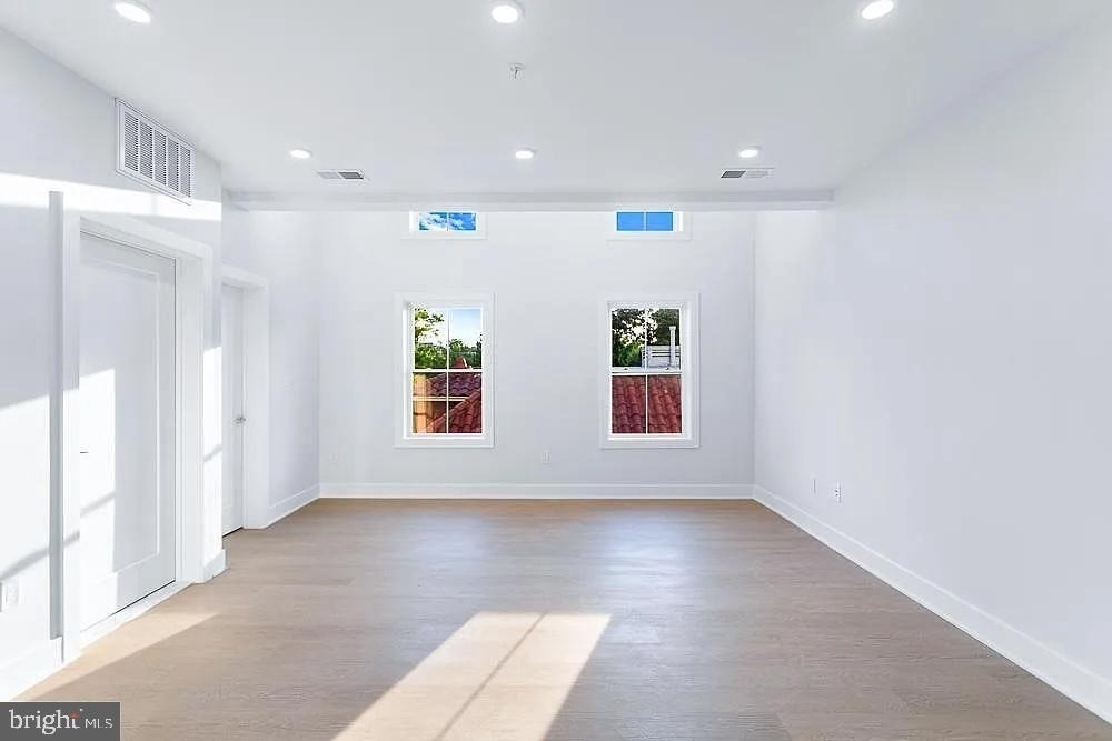 1109 Fern Street Nw - Photo 1