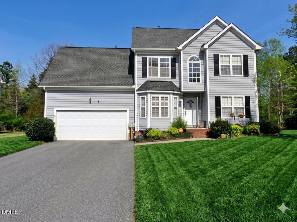 814 Bristol Blue Street - Photo 0