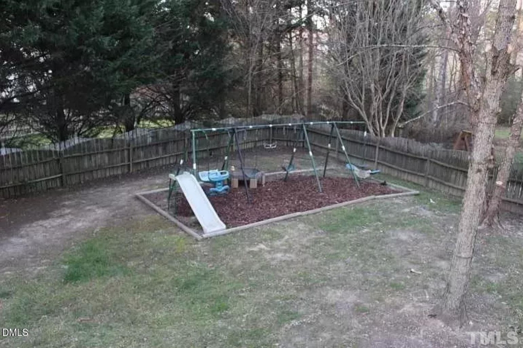814 Bristol Blue Street - Photo 27