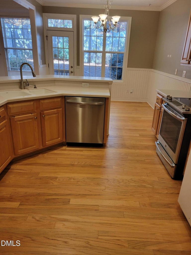 4044 Barton Park Place - Photo 7