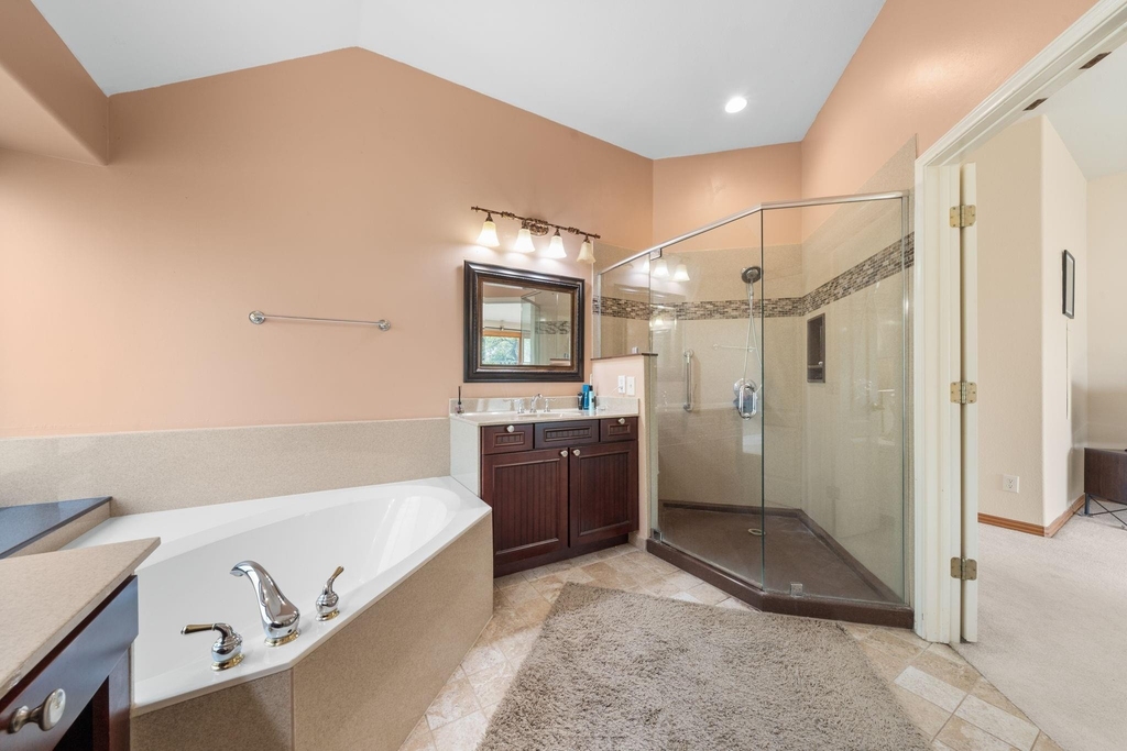1512 Amelia Dr - Photo 22