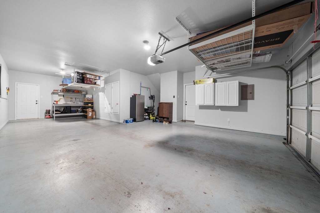 1512 Amelia Dr - Photo 28