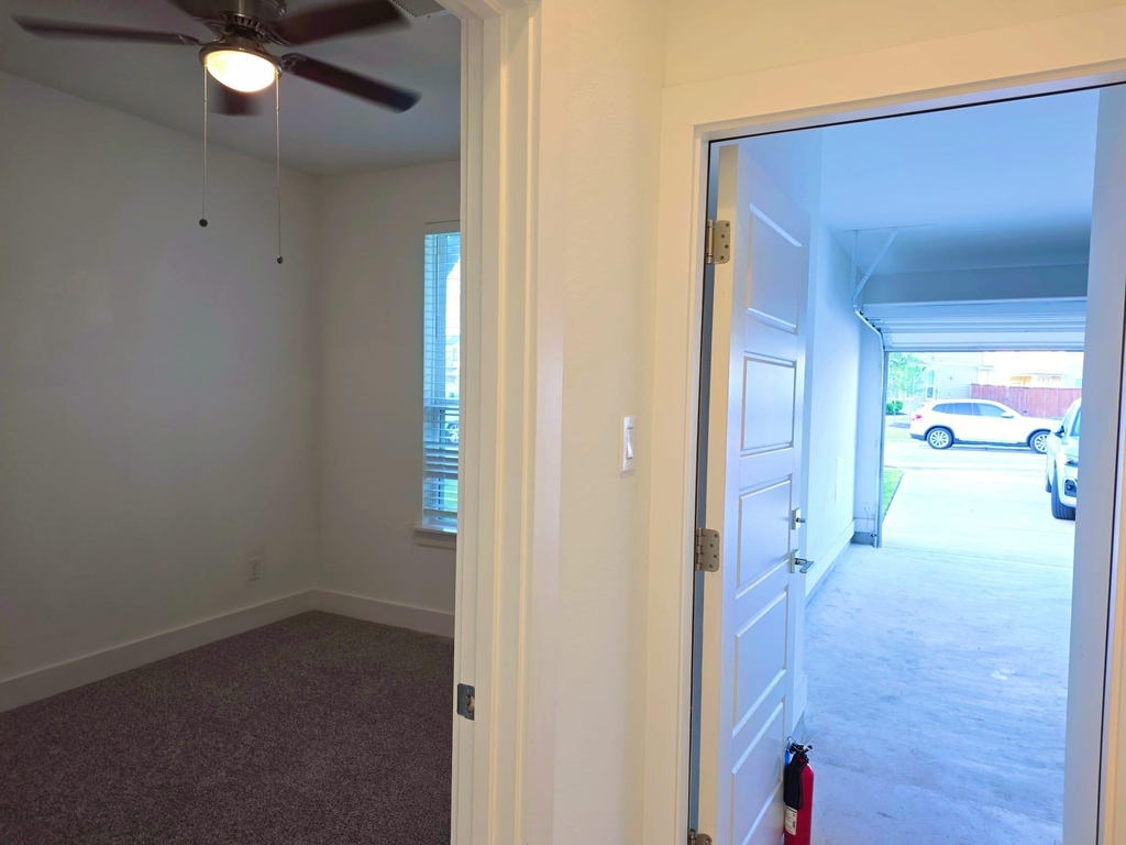 150 Elisha Dr - Photo 13