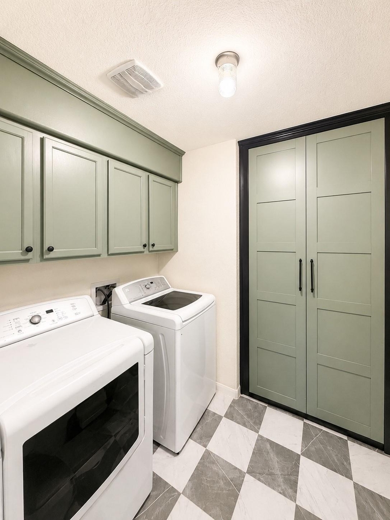 202 Mossberg Ln - Photo 11