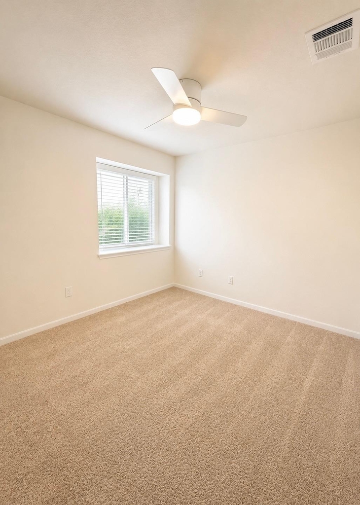 202 Mossberg Ln - Photo 13