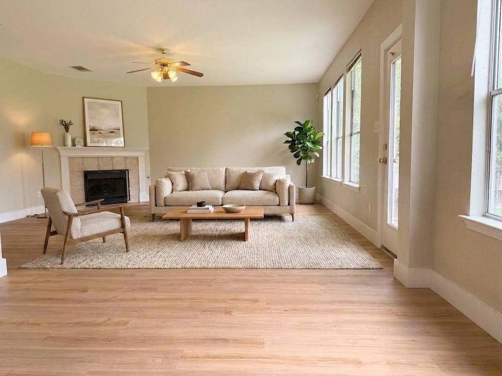 12733 Serafy Ct - Photo 2