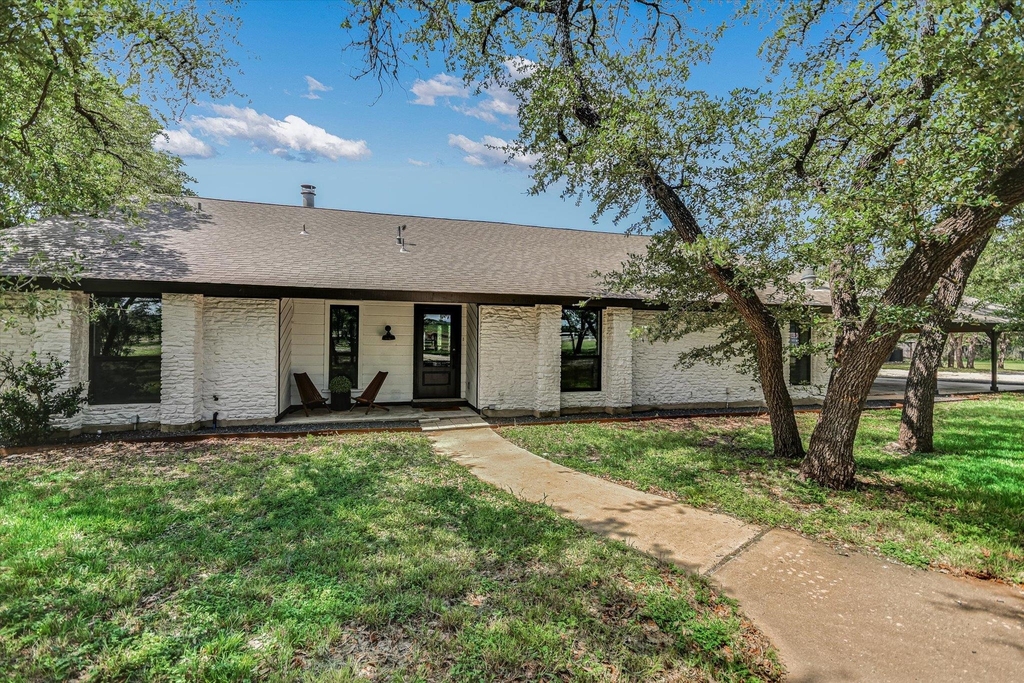 4717 Sam Bass Rd - Photo 0